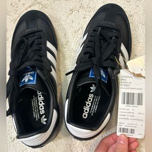 NWT Adidas originals men’s black sambas shoes size 7